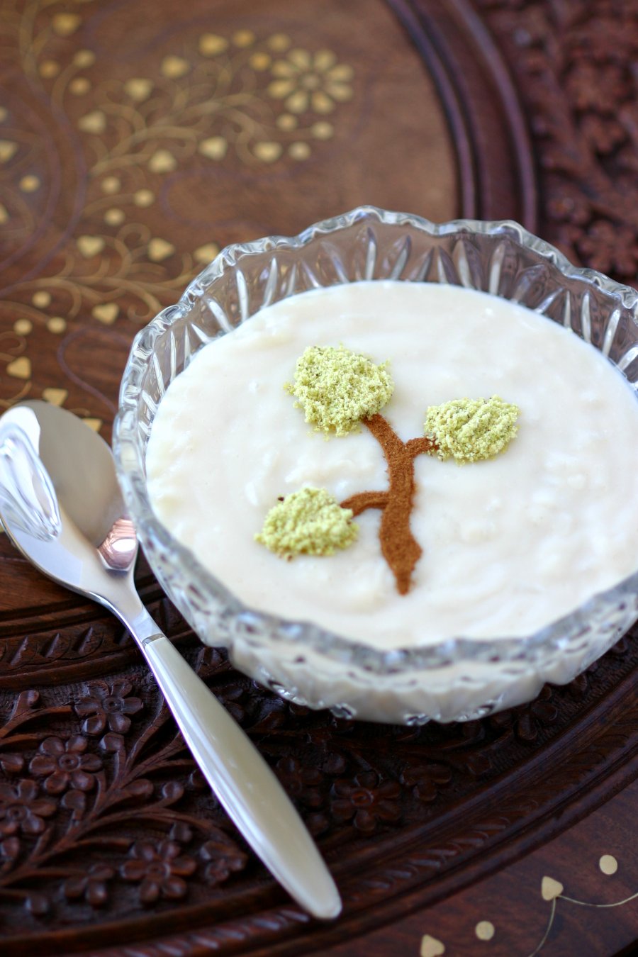 Served hot or chilled, this Vegan Middle Eastern Rice Pudding is comforting, creamy, and scented with the unique flavors of the Middle East.