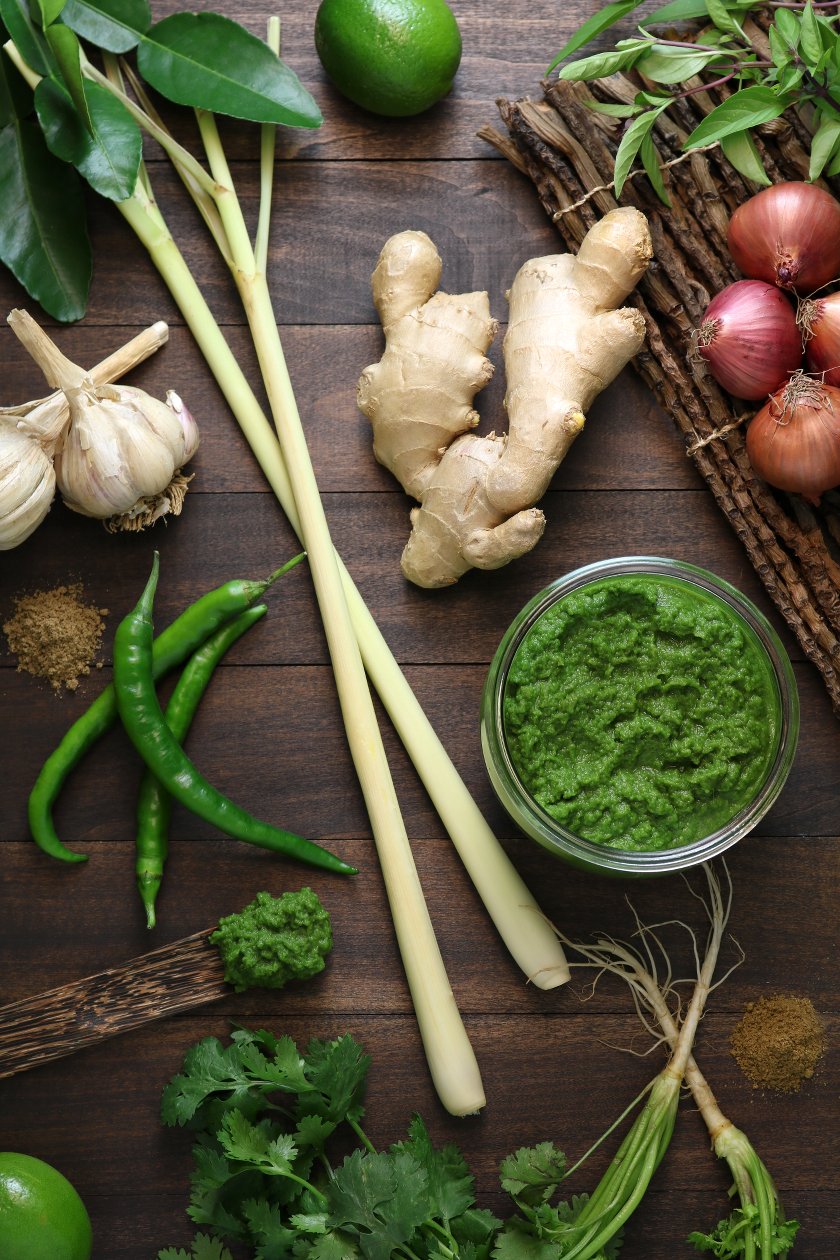 Fresh, aromatic, and flavorful Thai Green Curry Paste is the base of delicious coconut curries and it enhances other dishes like fried rice, baked tofu, and salads.