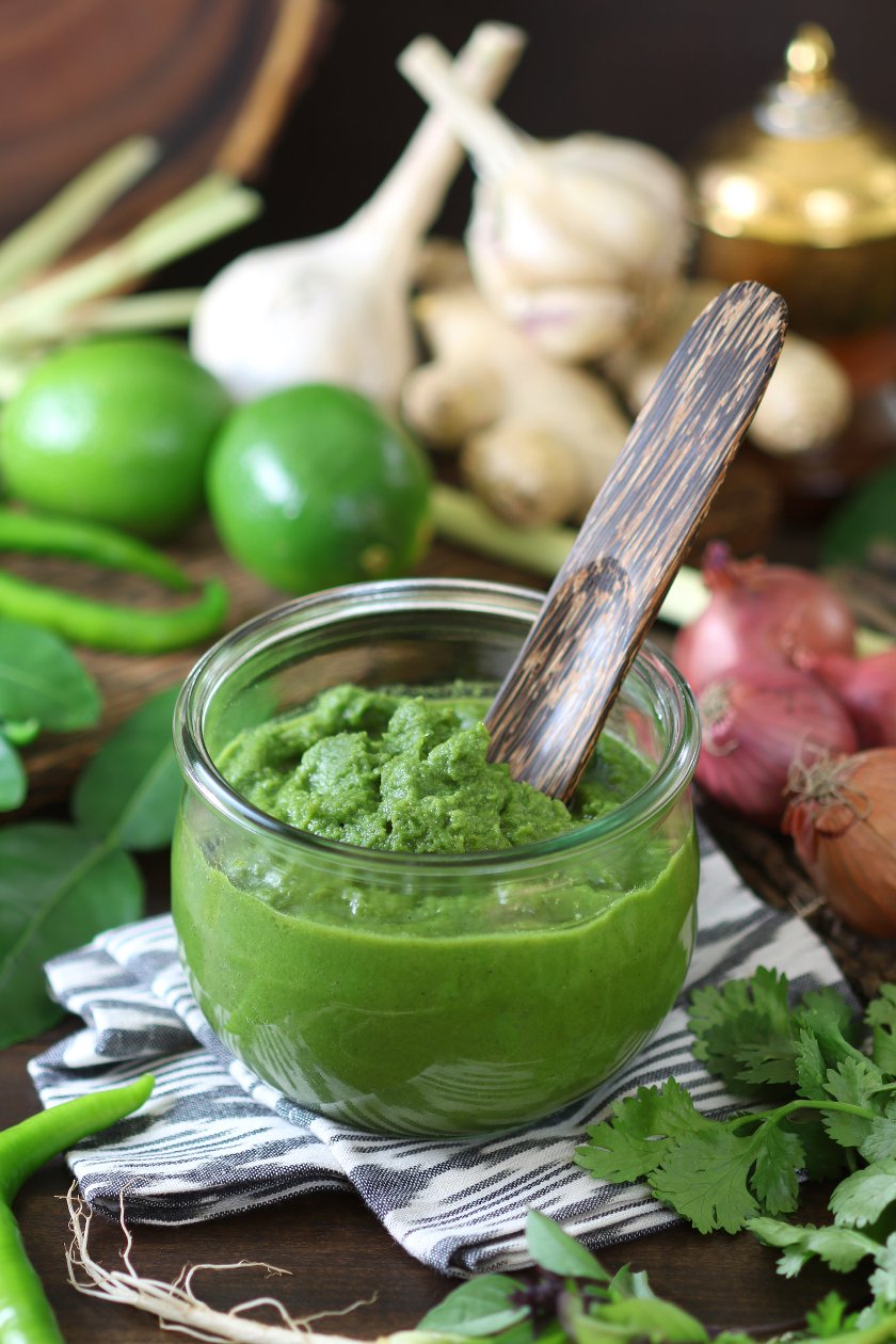 Fresh, aromatic, and flavorful Thai Green Curry Paste is the base of delicious coconut curries and it enhances other dishes like fried rice, baked tofu, and salads.