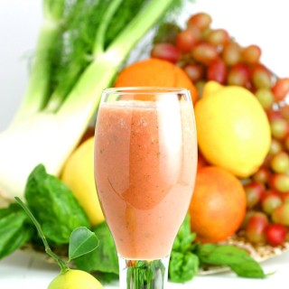 This Sicilia Smoothie features the bright flavors of its namesake island: juicy oranges, sour grapefruit, refreshing fennel, sweet grapes, and fragrant basil.